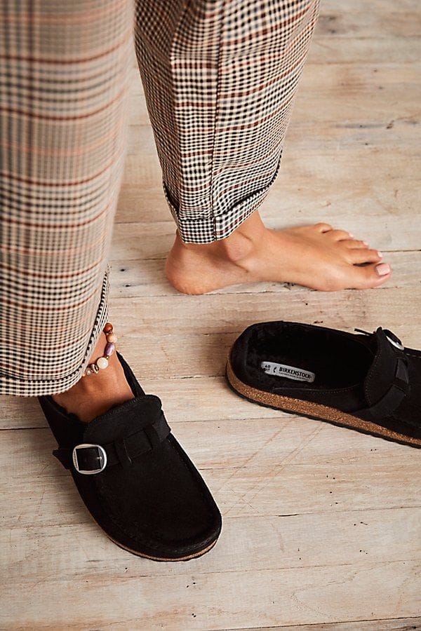 Birkenstock Buckley Shearling Suede Clogs- Black - Image 2