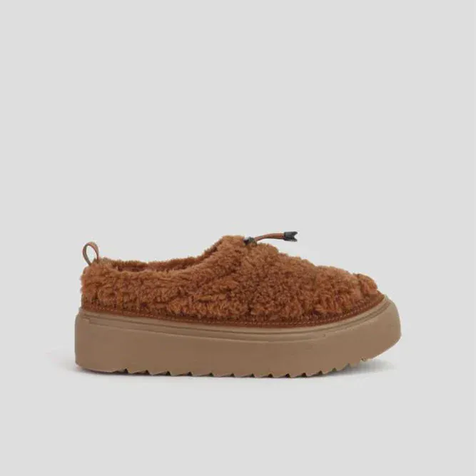 Cougar Women's Arlo Slip On Mules- Butternut