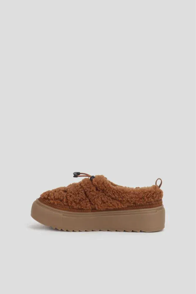 Cougar Women's Arlo Slip On Mules- Butternut - Image 3