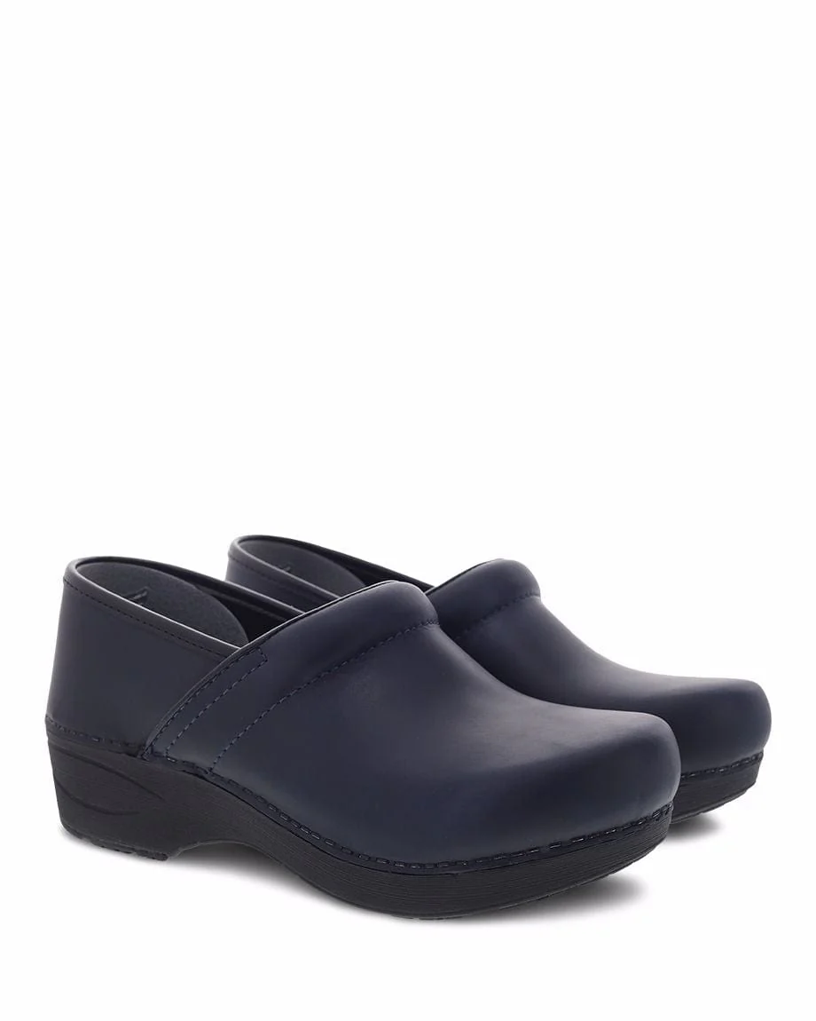 Dansko Women's XP 2.0 Waterproof Clogs- Navy Pull Up - Image 3