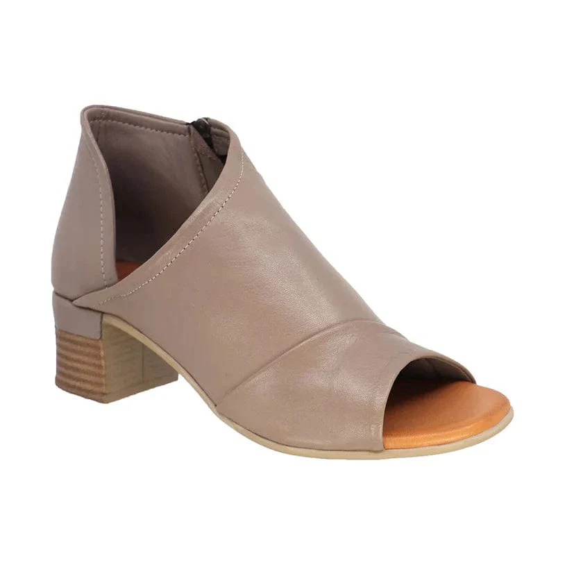 Everly Women's Gia 01 Heels- Taupe