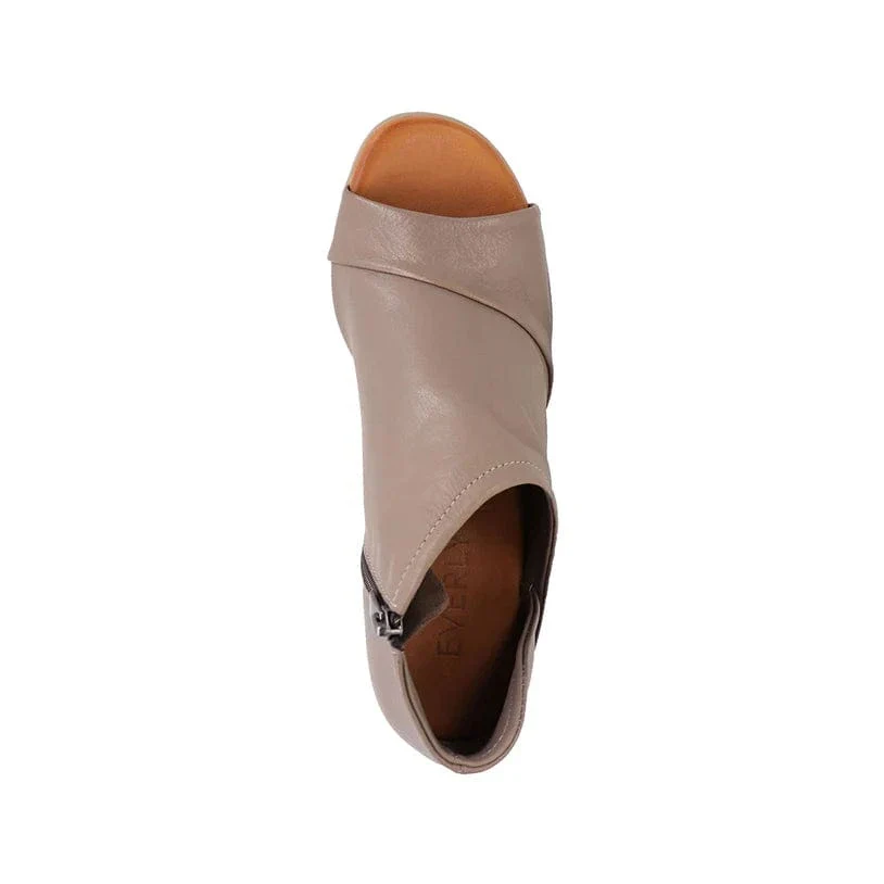 Everly Women's Gia 01 Heels- Taupe - Image 4