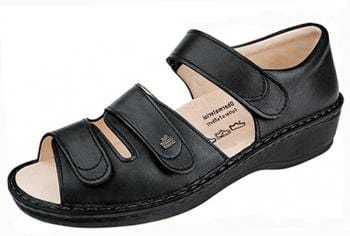 Finn Comfort Women's Usedom Sandals- Black