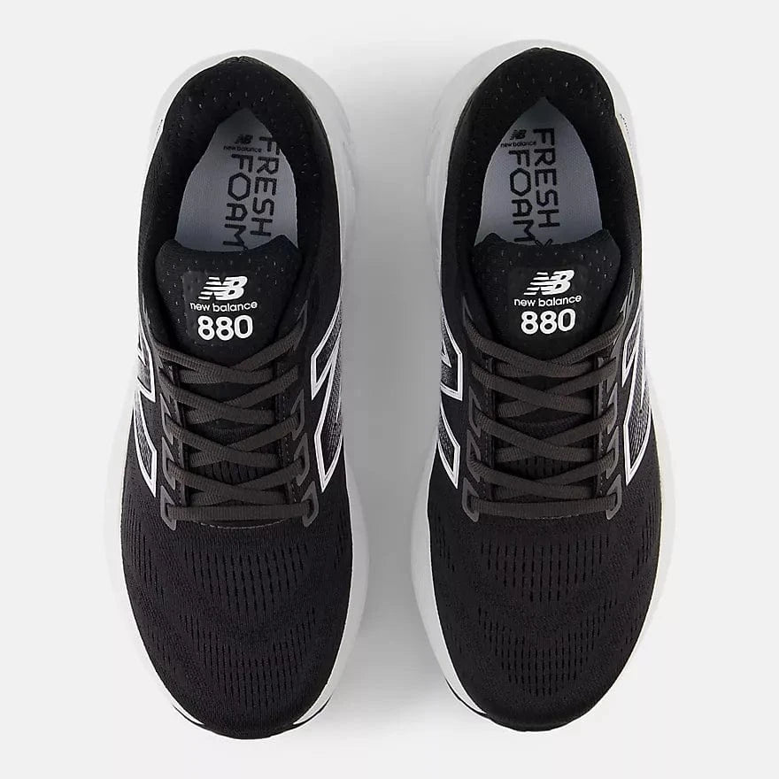 New Balance Men's 880v15 Running Shoes- Black/ White - Image 3