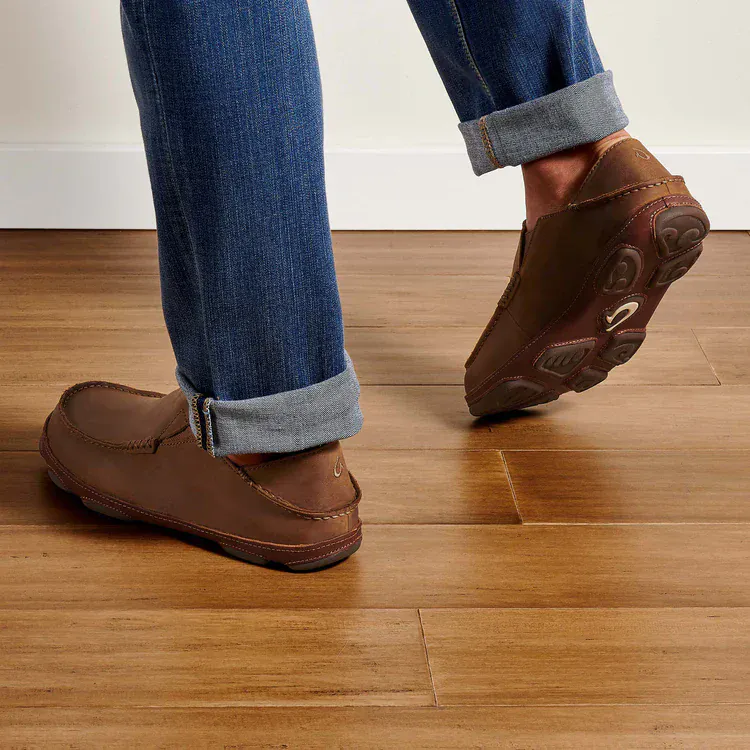 OluKai Men's Moloa Slip Ons- Ray/Toffee - Image 6