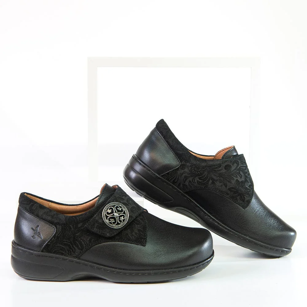 Portofino Women's Velcro Stretch Dress Shoes- Nero - Image 2